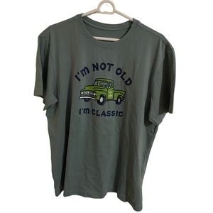 NWT life is good tshirt